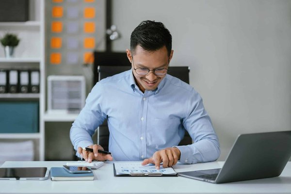 Votre présence web au top ? Confiez votre visibilité à une agence web experte